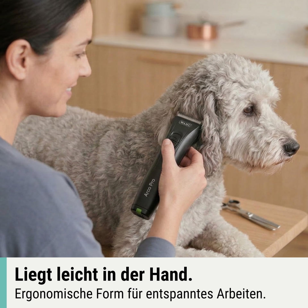 Akku-Haarschermaschine Arco Pro für Hunde und Katzen mit 1,5 mm Edelstahlklinge 120 Min Akkulaufzeit Aufsteckkämmen