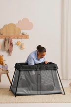 Lit parapluie portable pour bébé 040980 avec matelas inclus pliable léger 6 kg dimensions 113x80x60 cm