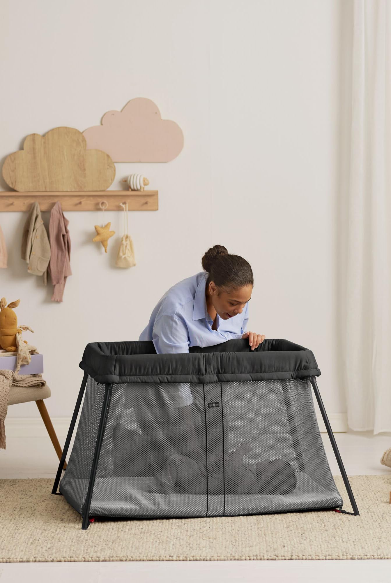 Lit parapluie portable pour bébé 040980 avec matelas inclus pliable léger 6 kg dimensions 113x80x60 cm