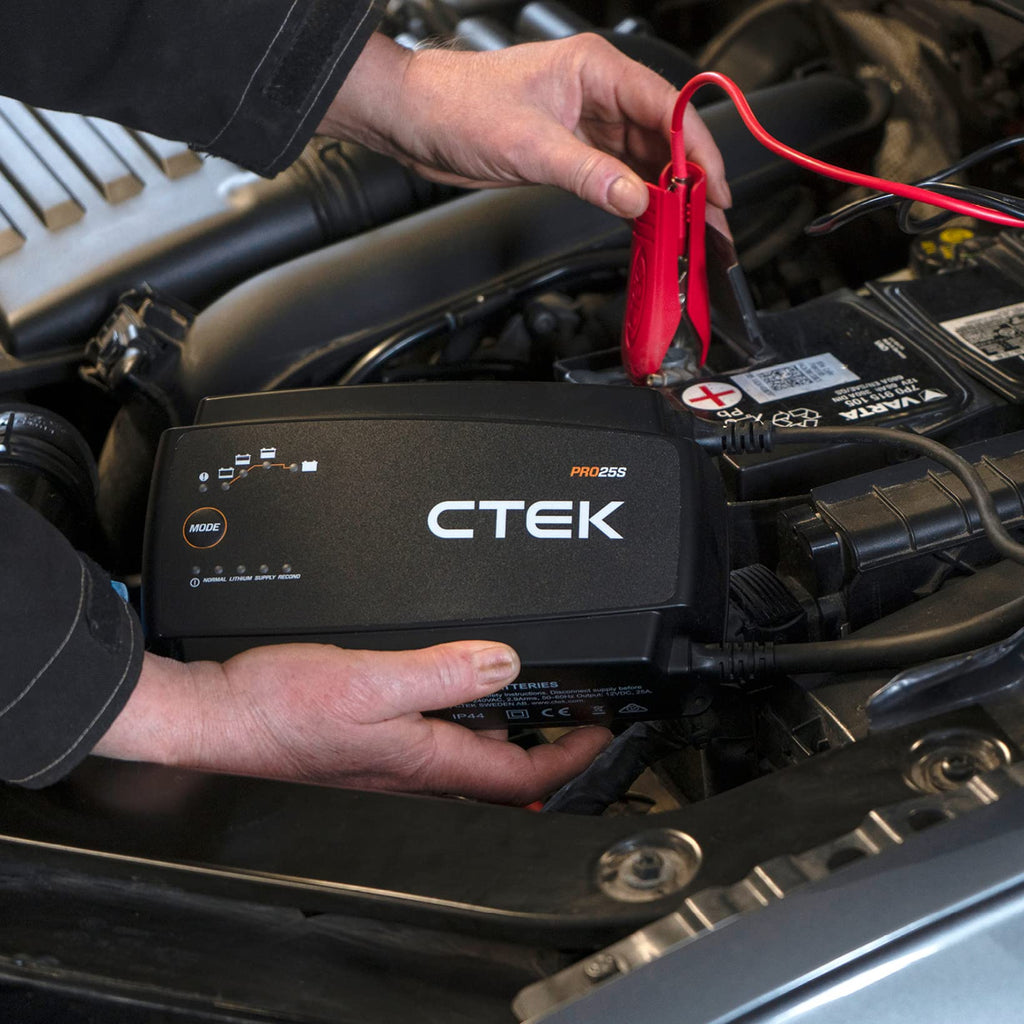Batterieladegerät PRO25S 12V 25A für Blei-Säure- und LiFePO4-Batterien mit 12-V-Supply-Modus und RECOND-Funktion