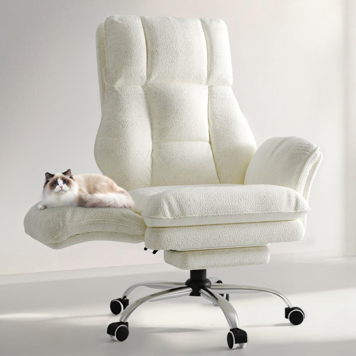 Bürostuhl mit Fußstütze und 135° verstellbarer Rückenlehne, Home Office, Teddy-Stoff