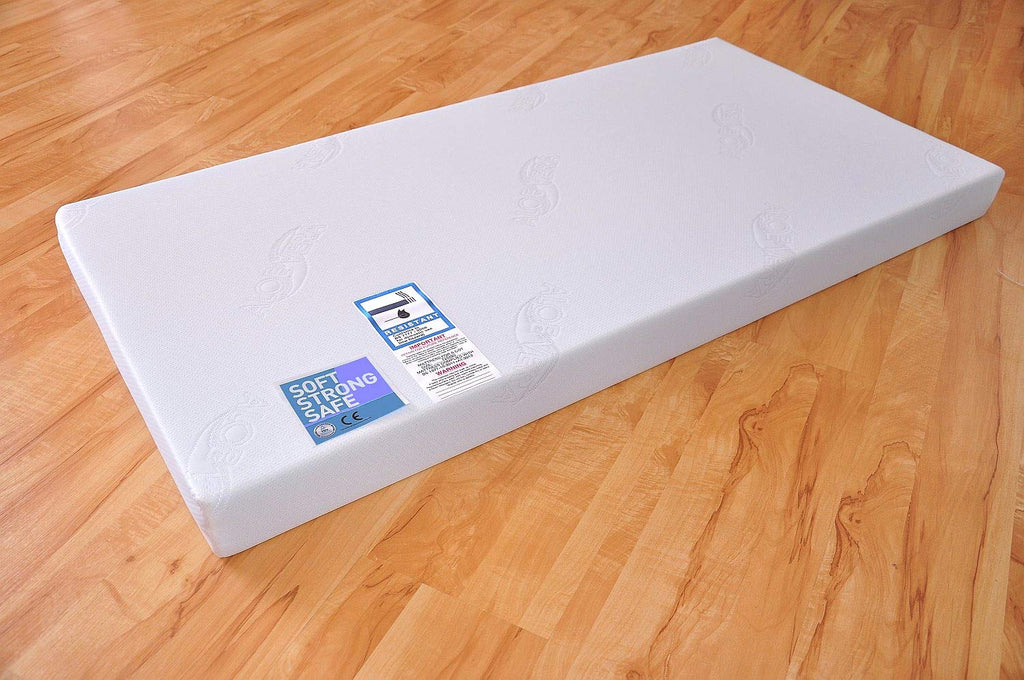 Lit bébé évolutif réglable en hauteur avec matelas mousse Aloe Vera bois de pin 124x65x87 cm blanc