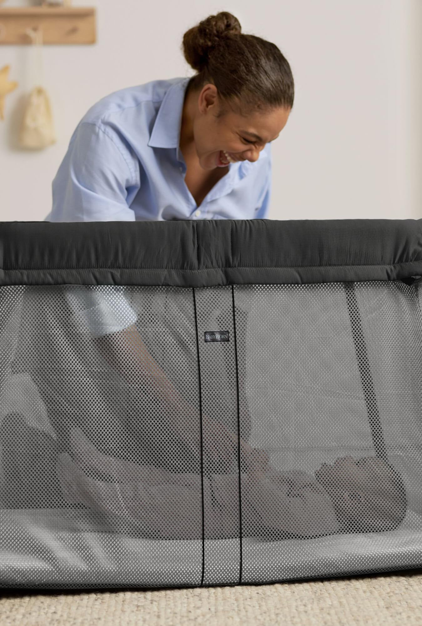 Lit parapluie portable pour bébé 040980 avec matelas inclus pliable léger 6 kg dimensions 113x80x60 cm