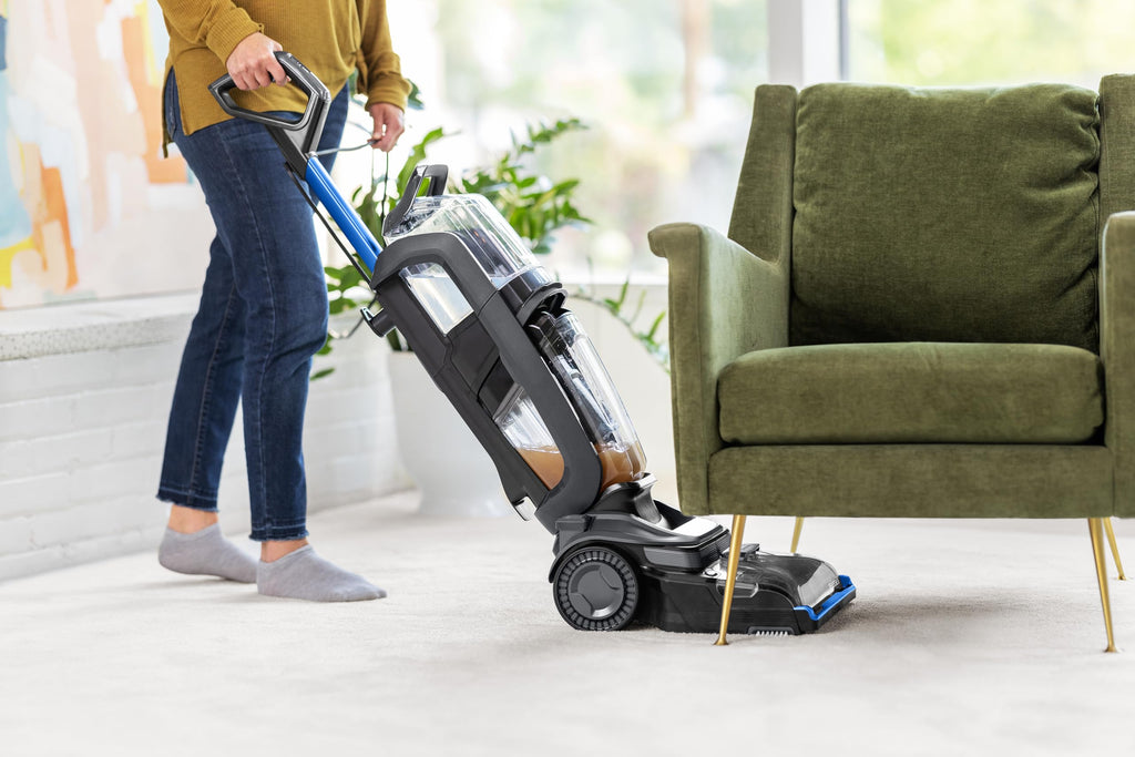 Teppichreiniger mit HydroSteam-Technologie, 1300 W, 3670N, inkl. Schlauchsystem, Tough Stain Tool und 3 Reinigungslösungen