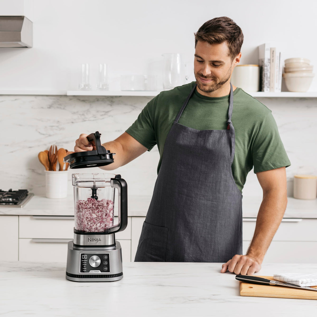 3-in-1 Mixer und Smoothie Maker mit 1200 W Motor, 700 ml Becher, 400 ml Bowl, 2,1 L Krug und 6 Automatikprogrammen