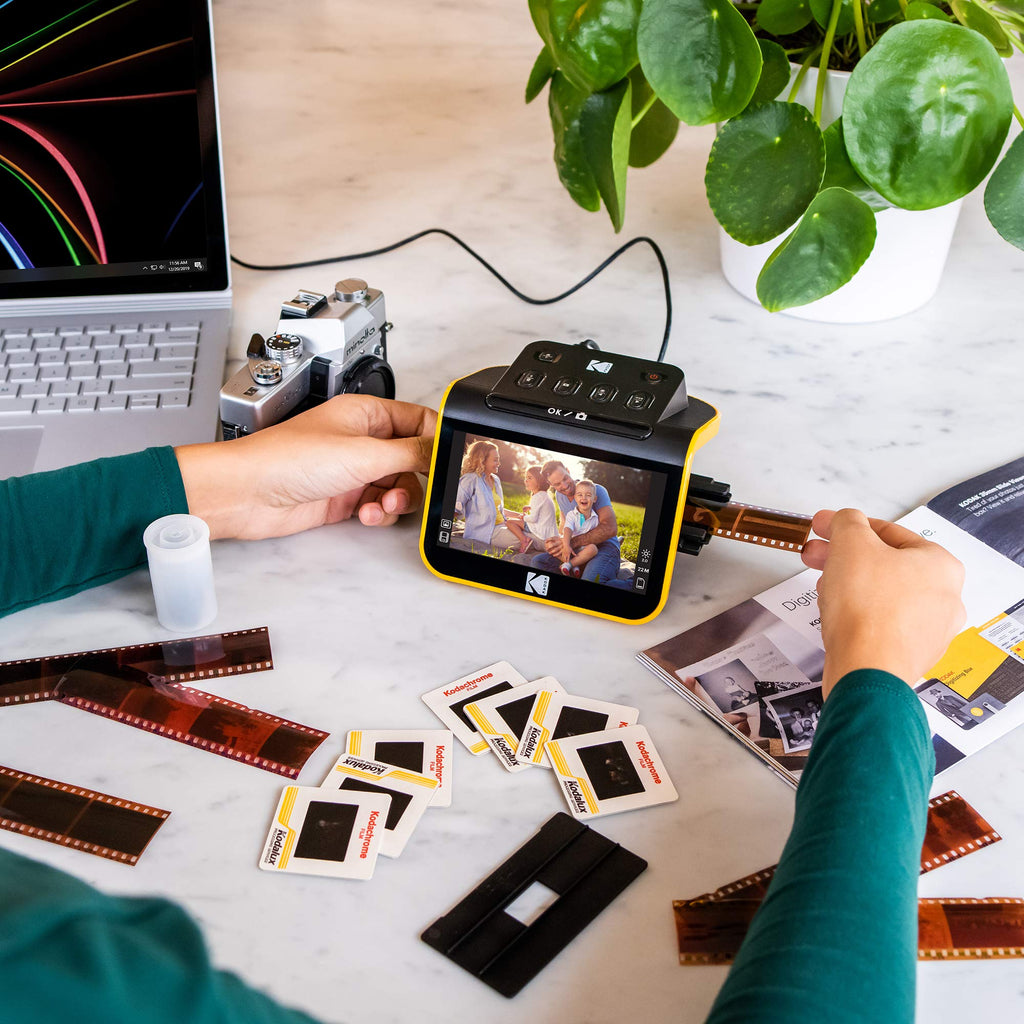 Film- und Diascanner mit 5-Zoll-LCD, 22 Megapixel, für Negative und Dias, inkl. Adapter und Kabel