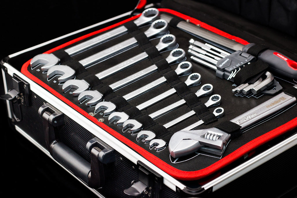Chariot à outils 156 pièces avec roulettes mallette à outils en aluminium poignée télescopique et rangement compartiments