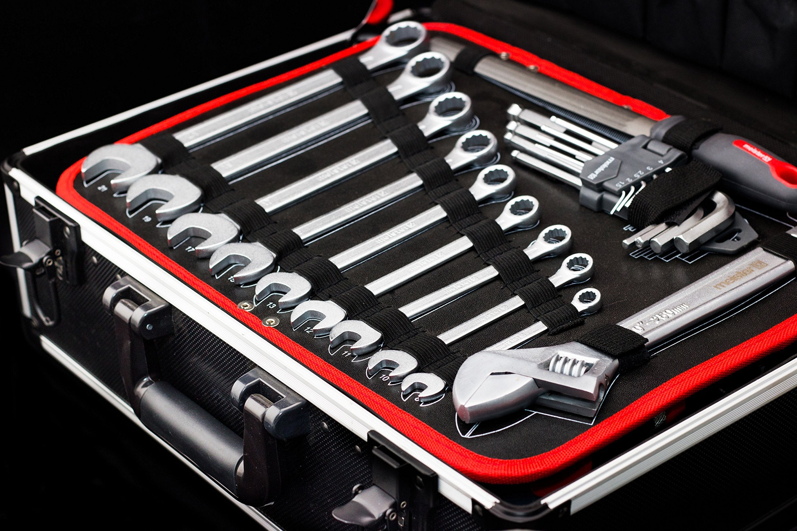 Chariot à outils 156 pièces avec roulettes mallette à outils en aluminium poignée télescopique et rangement compartiments