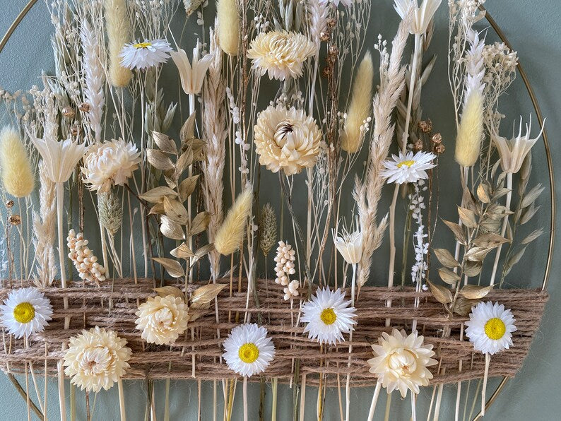 Anneau Floral Doré – Couronne Murale Fleurs Séchées Blanches & Blé