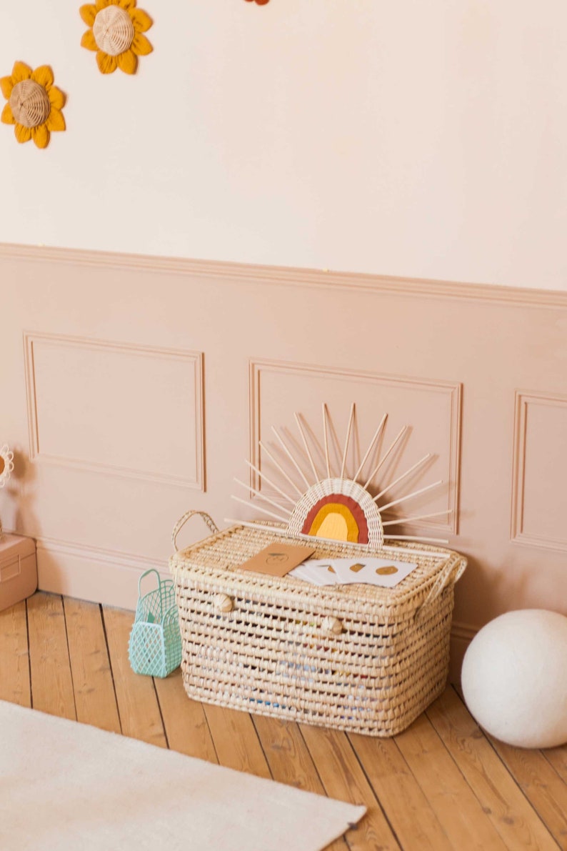 Grande fleur tournesol en rotin Ø22 cm – Décoration murale