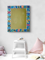 Miroir rectangulaire mosaïque, verre coloré, perles, céramique, cadre contreplaqué, 40x30 cm