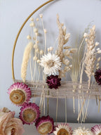 Tenture murale rustique en métal avec cordon de jute et fleurs de style ferme