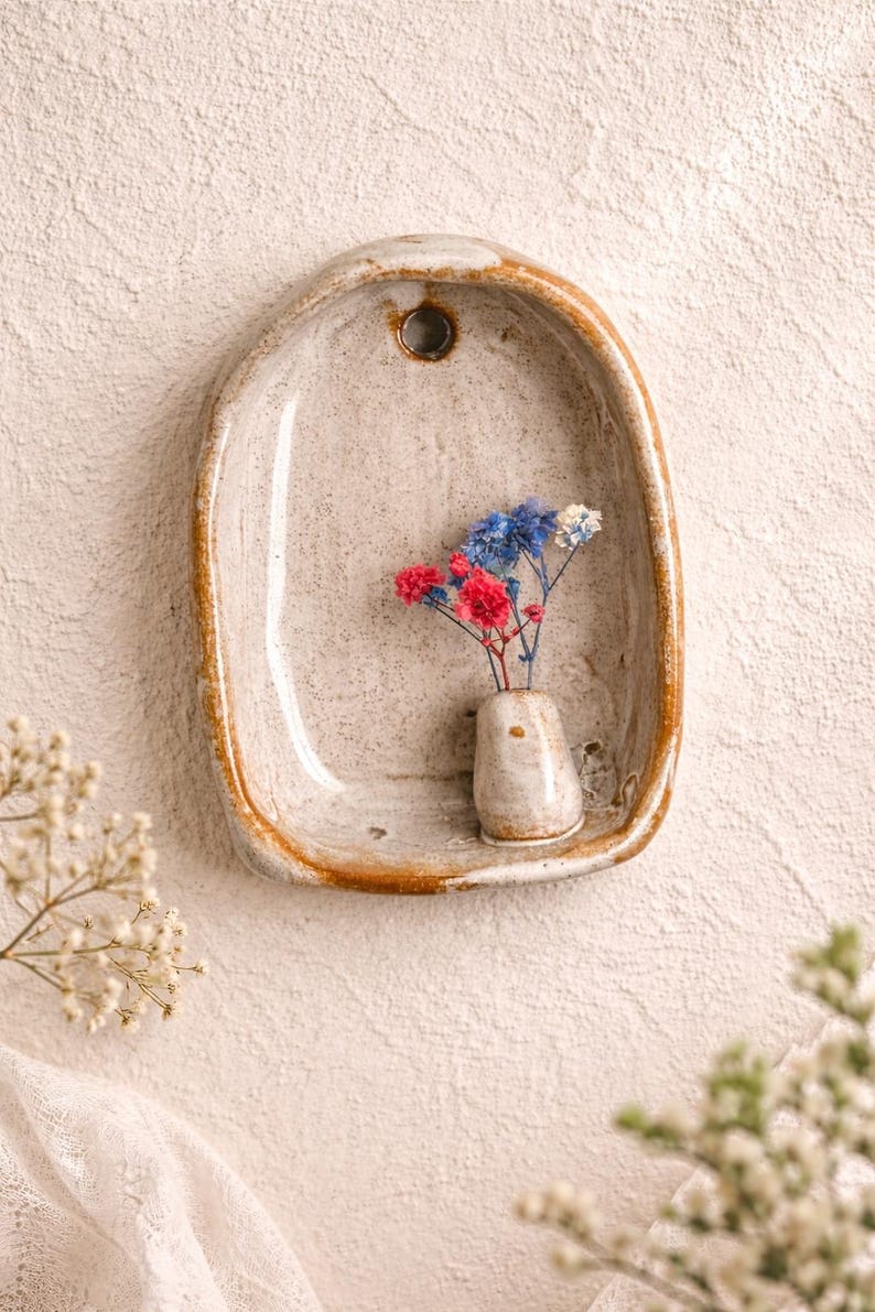 Suspension murale rustique en céramique avec bourgeons, applique murale terre cuite 10 cm