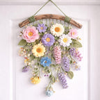 Suspension murale florale au crochet foncé - Décoration bohème avec fleurs rouge foncé, bleu roi, jaune moutarde et violettes