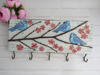 Porte-clés mural en bois avec oiseaux et fleurs de cerisier, 5 crochets, 25 x 10 cm