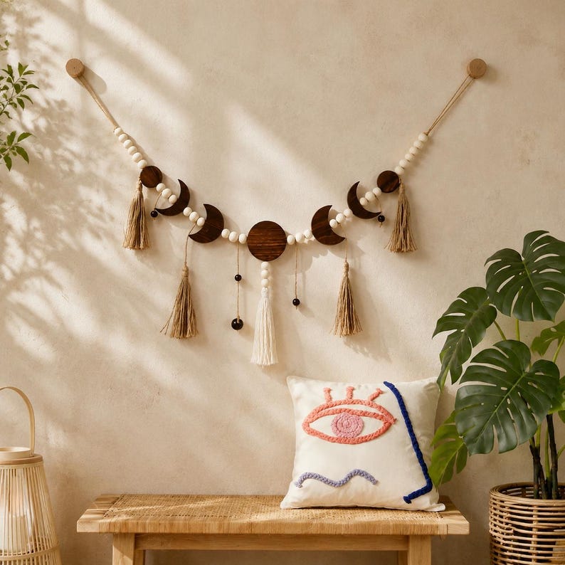 Suspension murale en macramé en forme de lune – Tenture bohème croissant de lune avec franges en coton