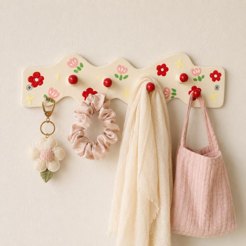 Porte-manteau mural céramique floral rouge 27 cm