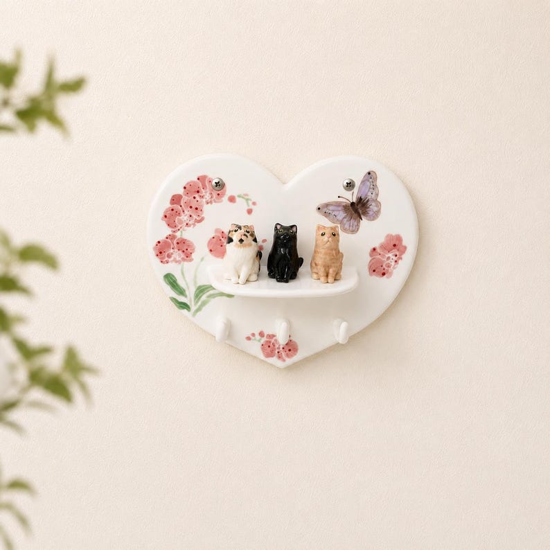 Porte-clés en céramique avec fleur d'orchidée et papillon 3D, crochet mural pour entrée, support pour laisse et étagère de rangement