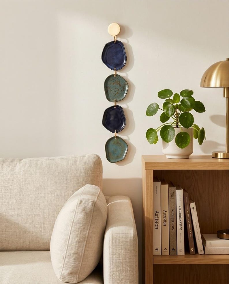 Ensemble de médaillons muraux en céramique bleue – Décor mural doré fait main